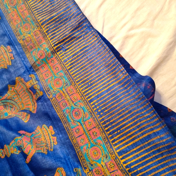 Tussar silk with Handblock printing Saree - Picture 9 of 10